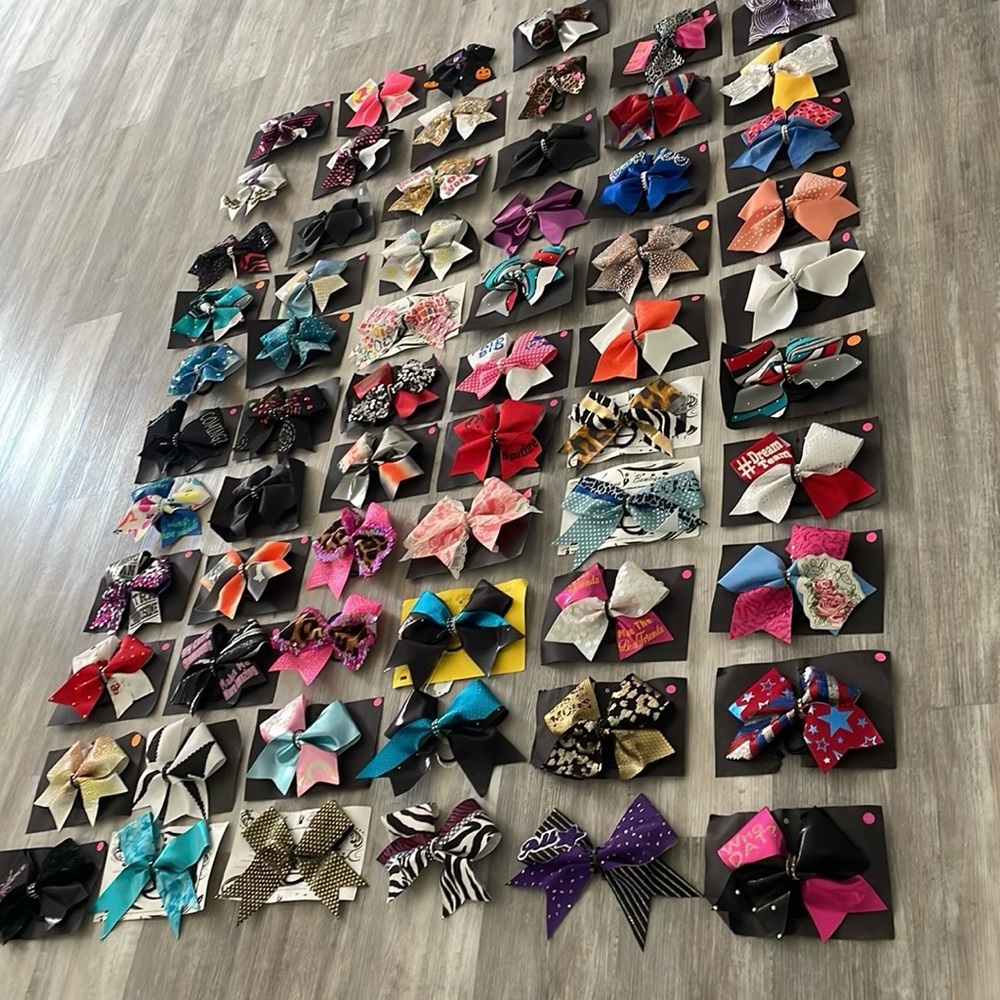 CHEER BOWS